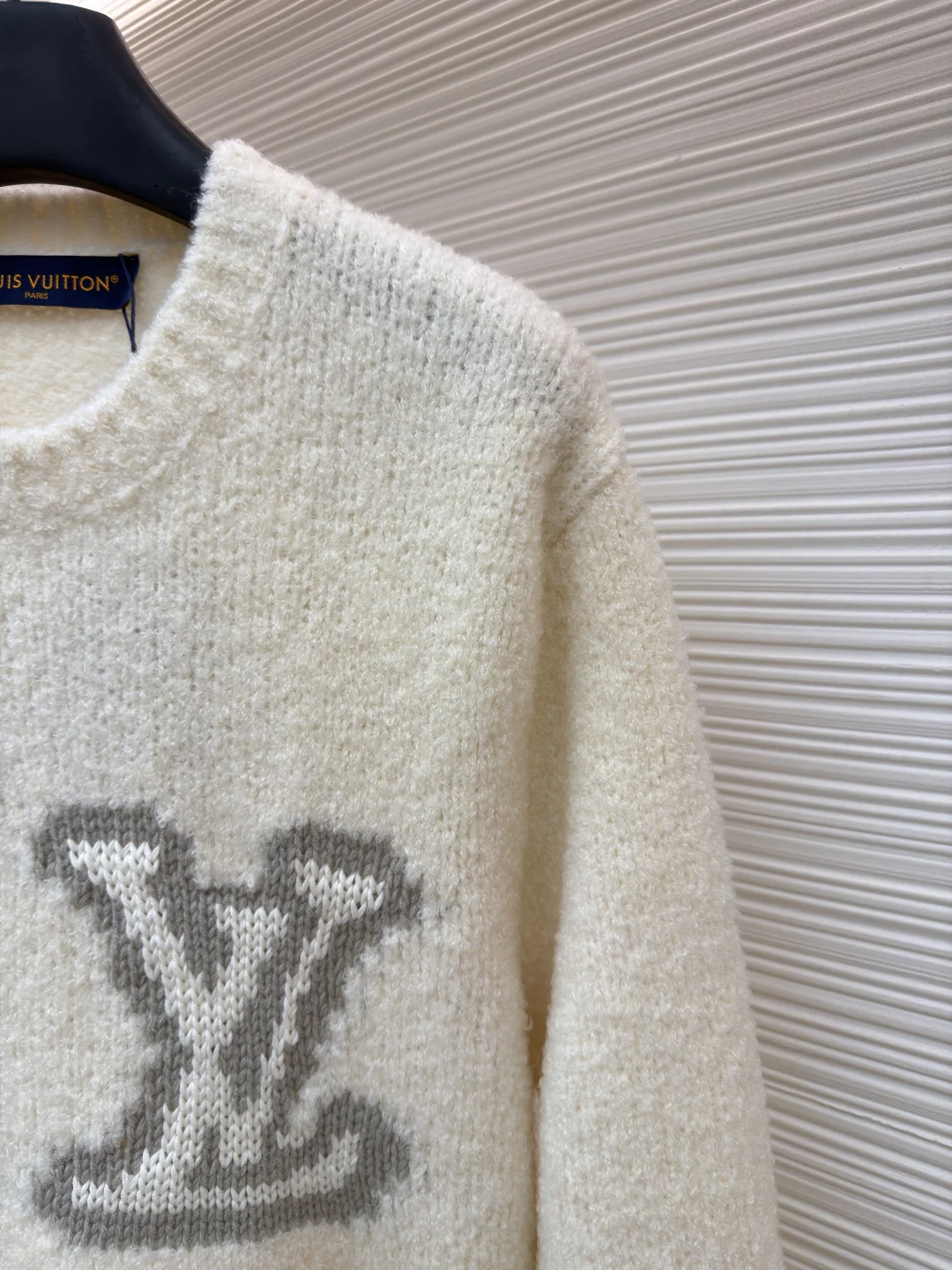 LV Sweaters Wool Blend XS-L B85202608060029 - Image 5
