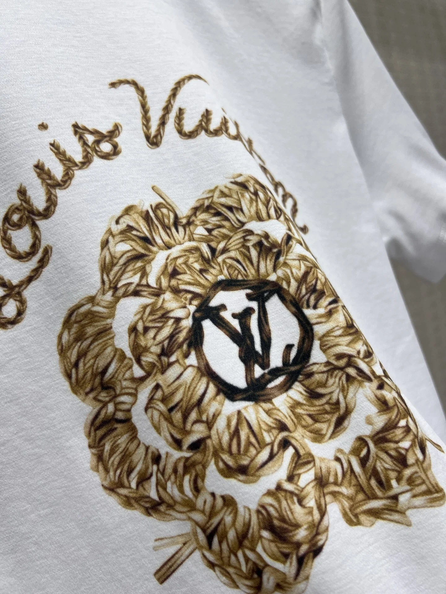 LV T-shirts Cotton 36-40 A65202608041581 - Image 5