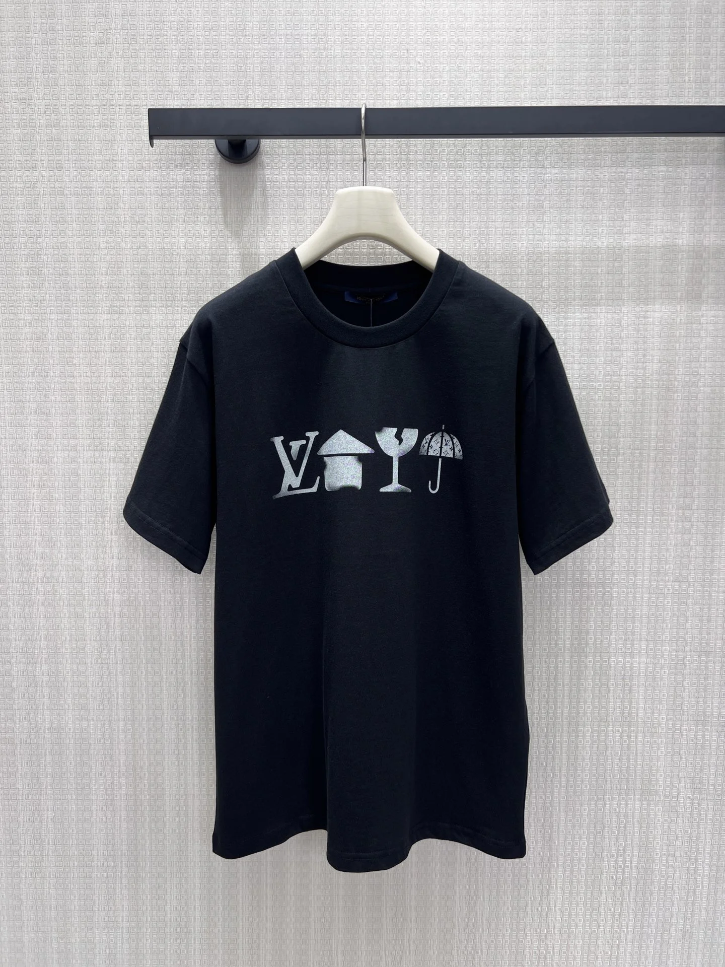 LV T-shirts Cotton 36-40 A75202608040813