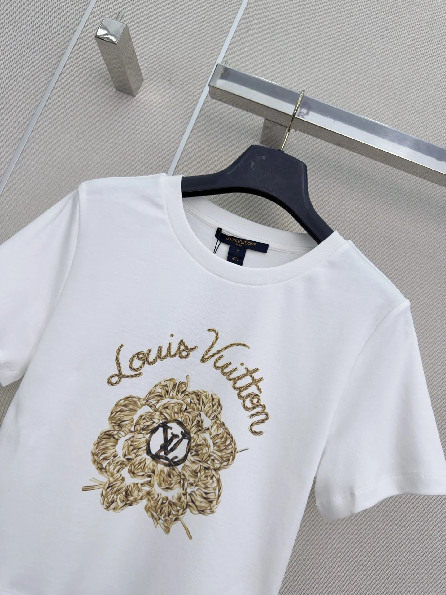 LV T-shirts Cotton S-M-L A30202608041799 - Image 2