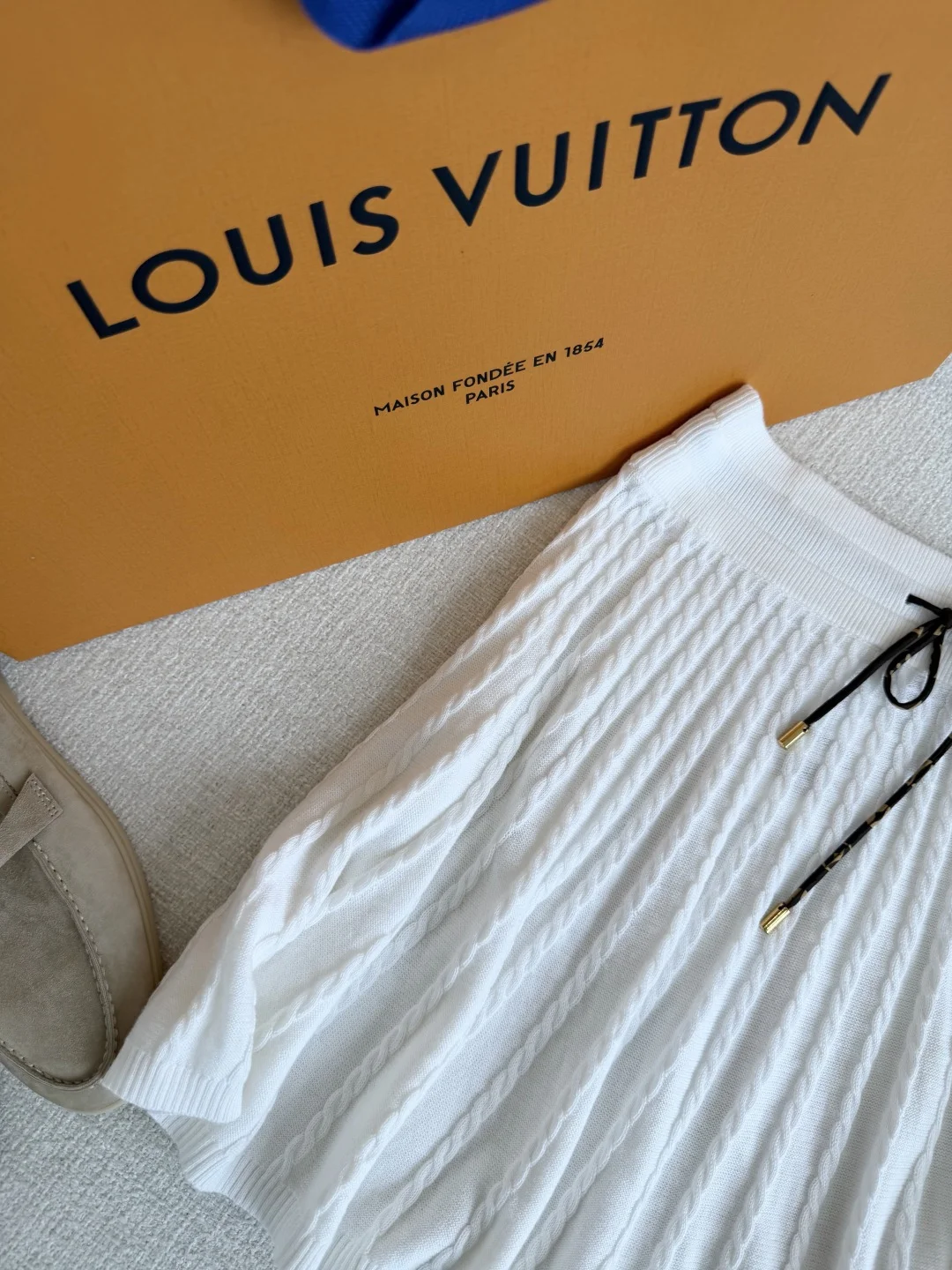 LV T-shirts Linen Knit One Size B85202608042706 - Image 3