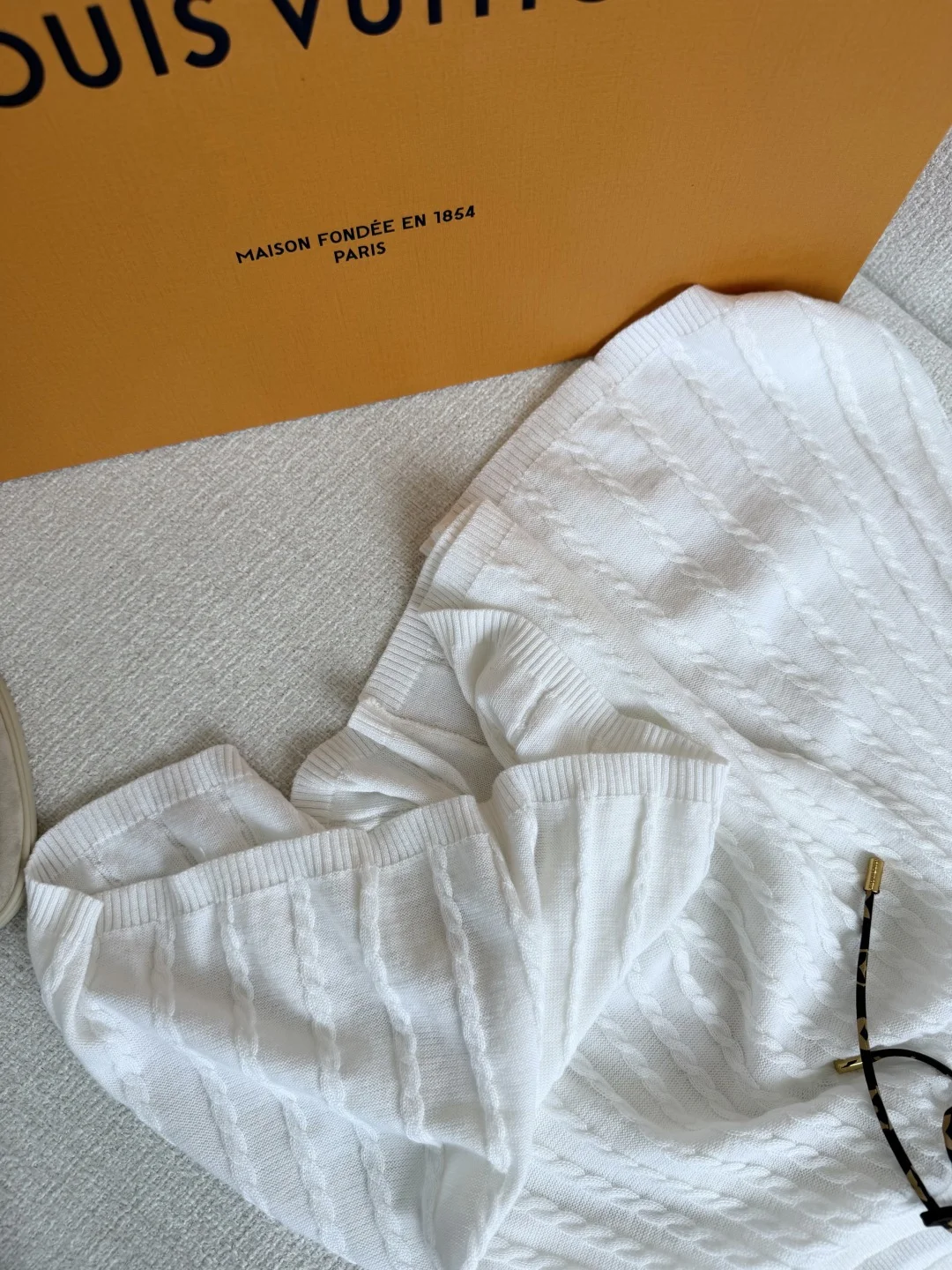 LV T-shirts Linen Knit One Size B85202608042706 - Image 5