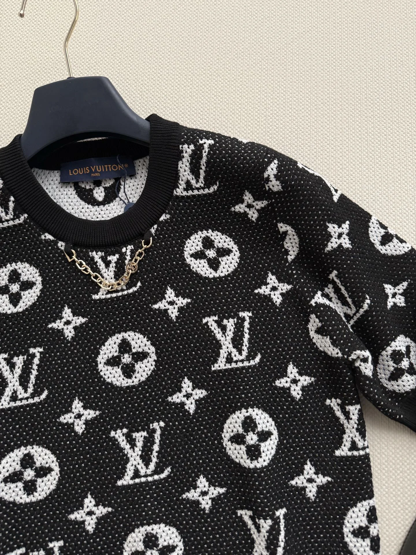 LV T-shirts Mesh Knit S-M-L B05202608041660 - Image 4