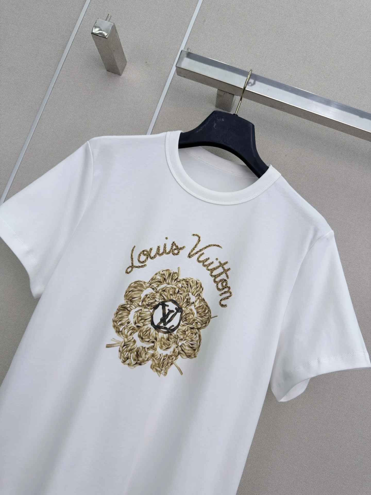 LV T-shirts S-L A40202608041798 - Image 2