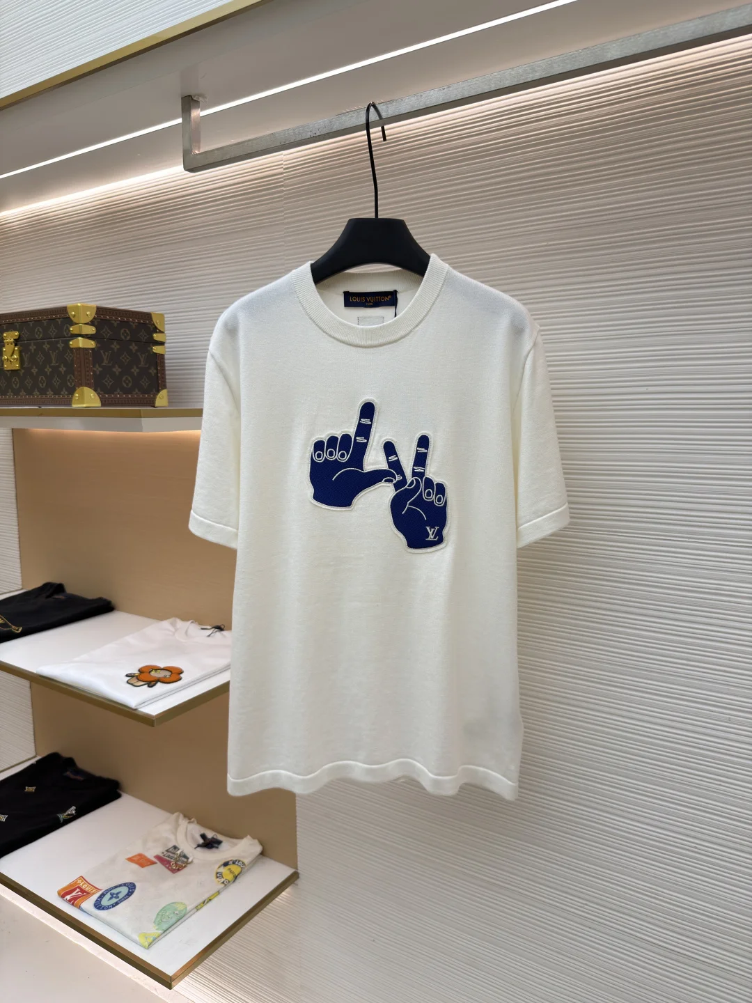 LV T-shirts S-L B15202608060094