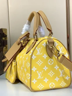 Alternative view of LV Top Handle Bags Calf Leather (Yellow-Tan) 25X15X15CM H50202608070342