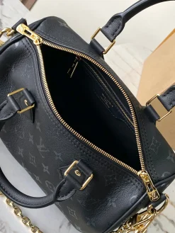 Alternative view of LV Top Handle Bags Calfskin Leather (Black-Gold) 25X18X13CM I50202608071998