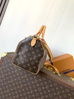 Alternative view of LV Top Handle Bags Coated Canvas (Brown-Tan) 21X17X30CM E80202608071728