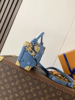 Alternative view of LV Top Handle Bags Grains Calfskin (Blue-Gold-White) 21X14X6CM F20202608071545