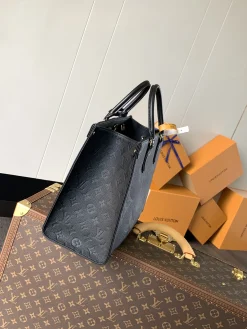 Alternative view of LV Totes Bags Empreinte Leather (Black-Gold) 35X27X14CM F50202608071982