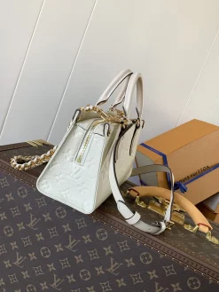 Alternative view of LV Totes Bags Empreinte Leather (White-Gold) 25X13X10CM E80202608071295