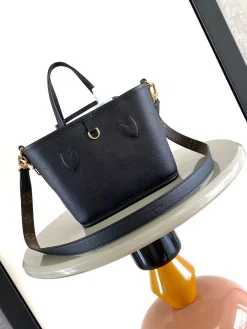 Alternative view of LV Totes Bags Monogram Canvas (Black-Gold) 14X9X24CM G30202608072096