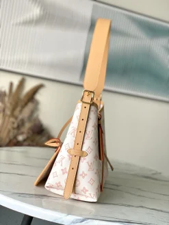 Alternative view of LV Totes Bags Monogram Canvas (Cream-Pink) 29X24X12CM D70202608072458