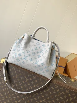 Alternative view of LV Totes Bags Perforated Calfskin (White-Blue) 23X13X32CM G00202608071508