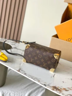 LV Travel Bags Canvas (Brown-Gold) 19X11X10CM F00202608071628