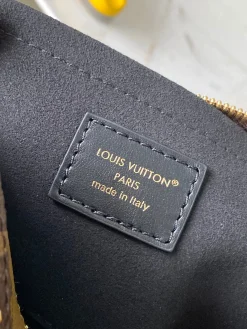 Alternative view of LV Travel Bags Canvas (Brown-Gold) 19X11X10CM F00202608071628