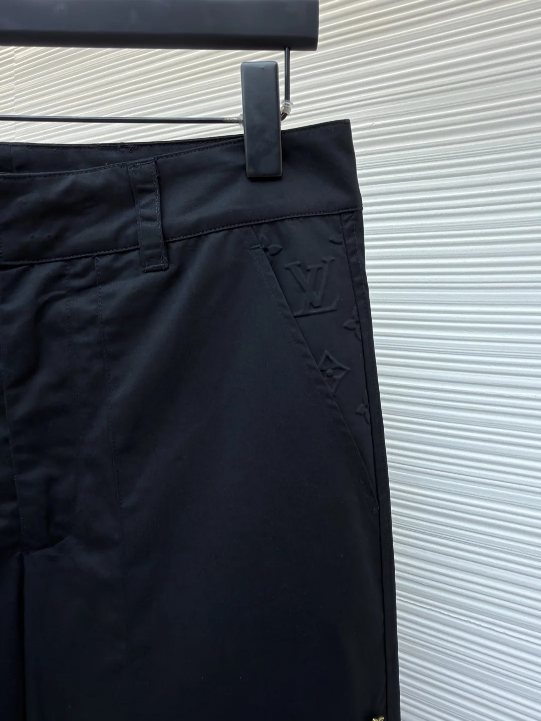 LV Trousers Cotton Blend 44-52 B70202608060126 - Image 5