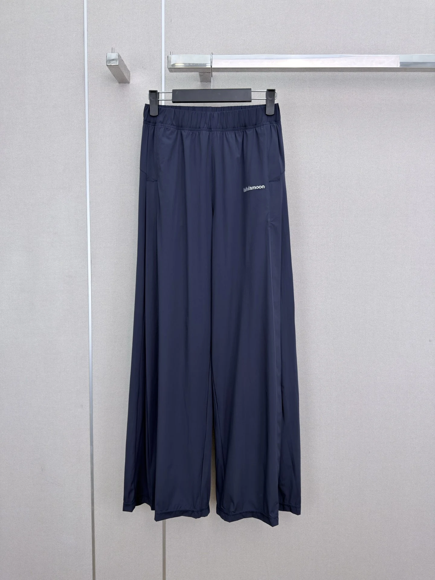 LV Trousers Cotton S-M-L A65202608042757