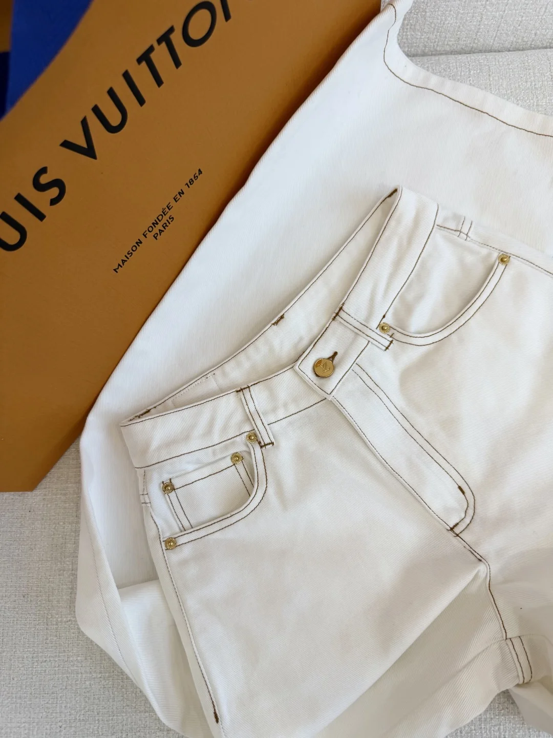 LV Trousers Denim S-L B55202608042711 - Image 2