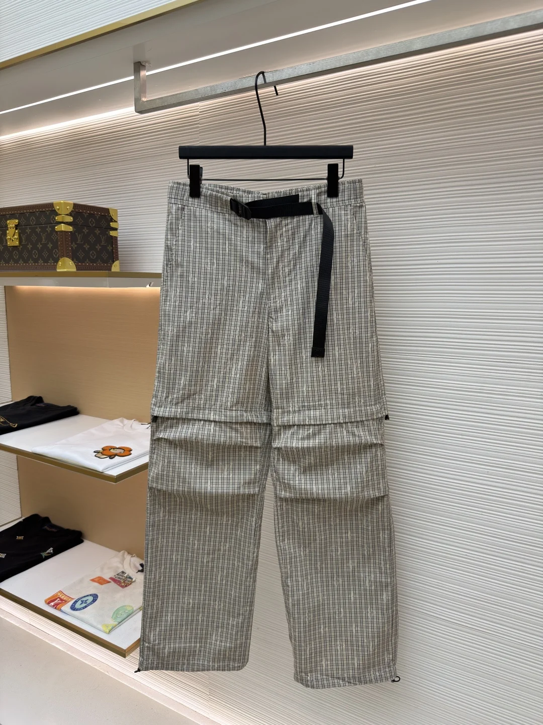 LV Trousers S-L B70202608060286