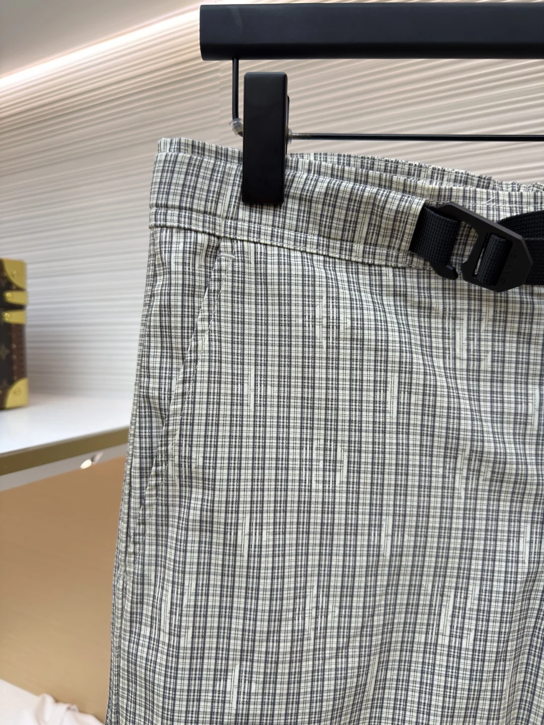 LV Trousers S-L B70202608060286 - Image 8