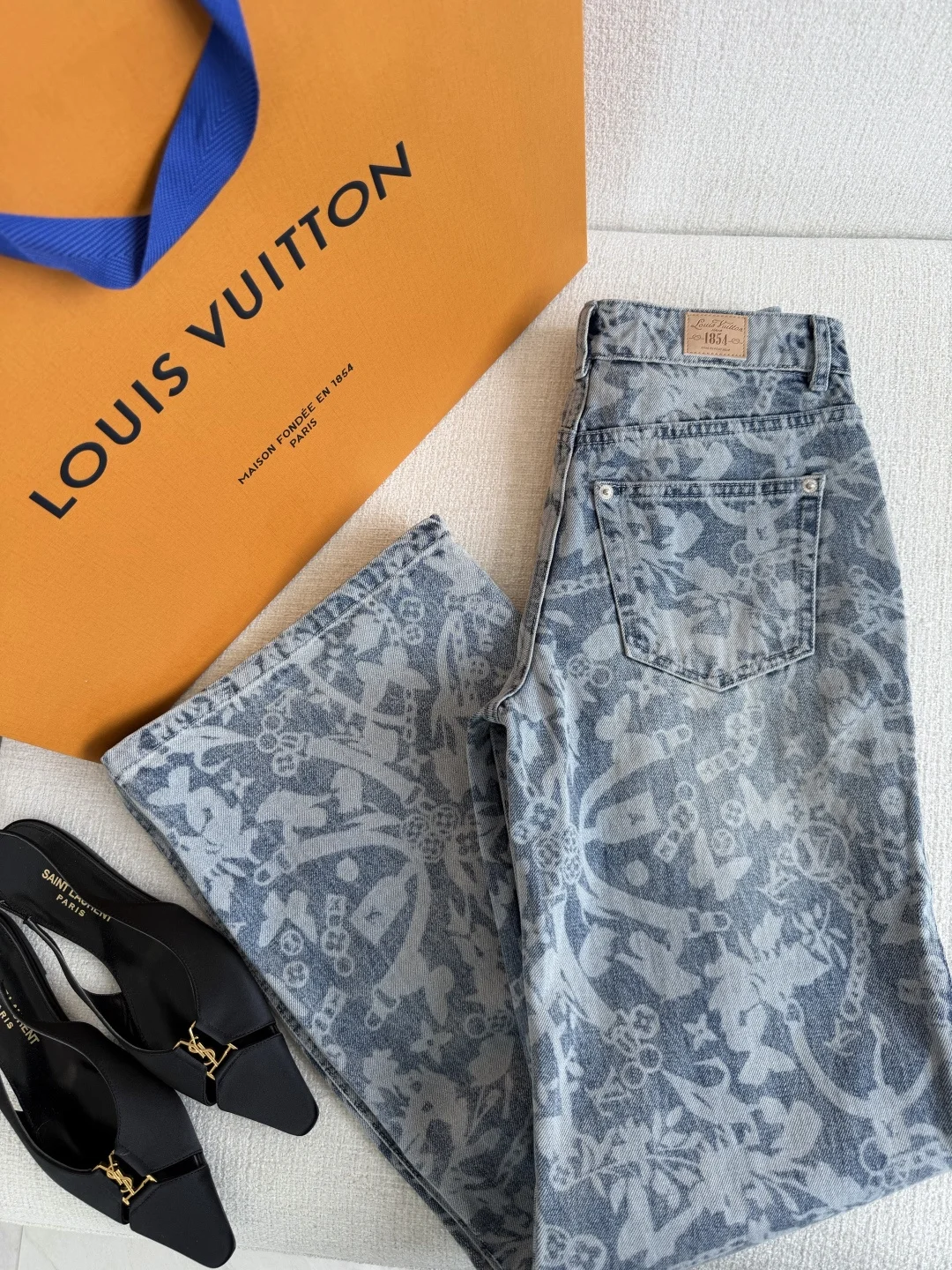 LV Trousers S-L C15202608040587 - Image 6
