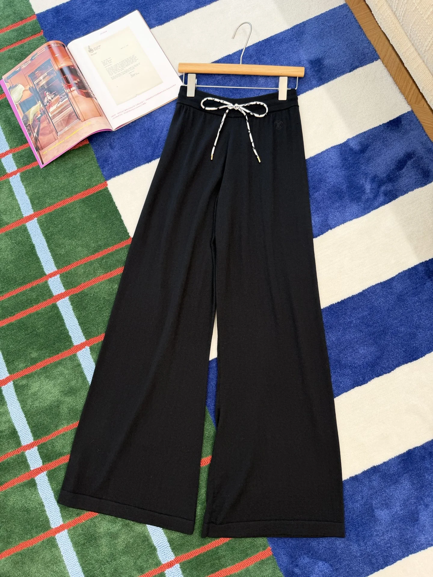 LV Trousers S-L C15202608042663