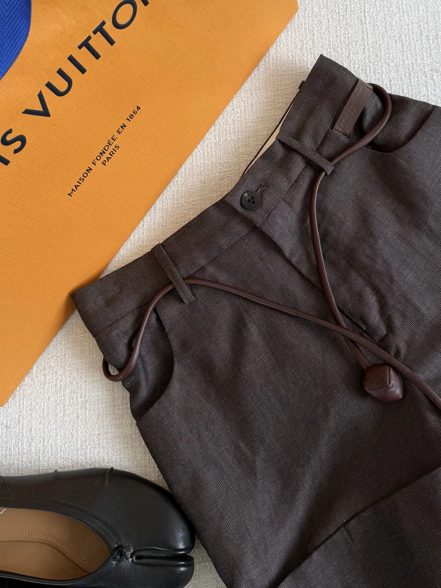 LV Trousers S-L D40202608040591 - Image 2