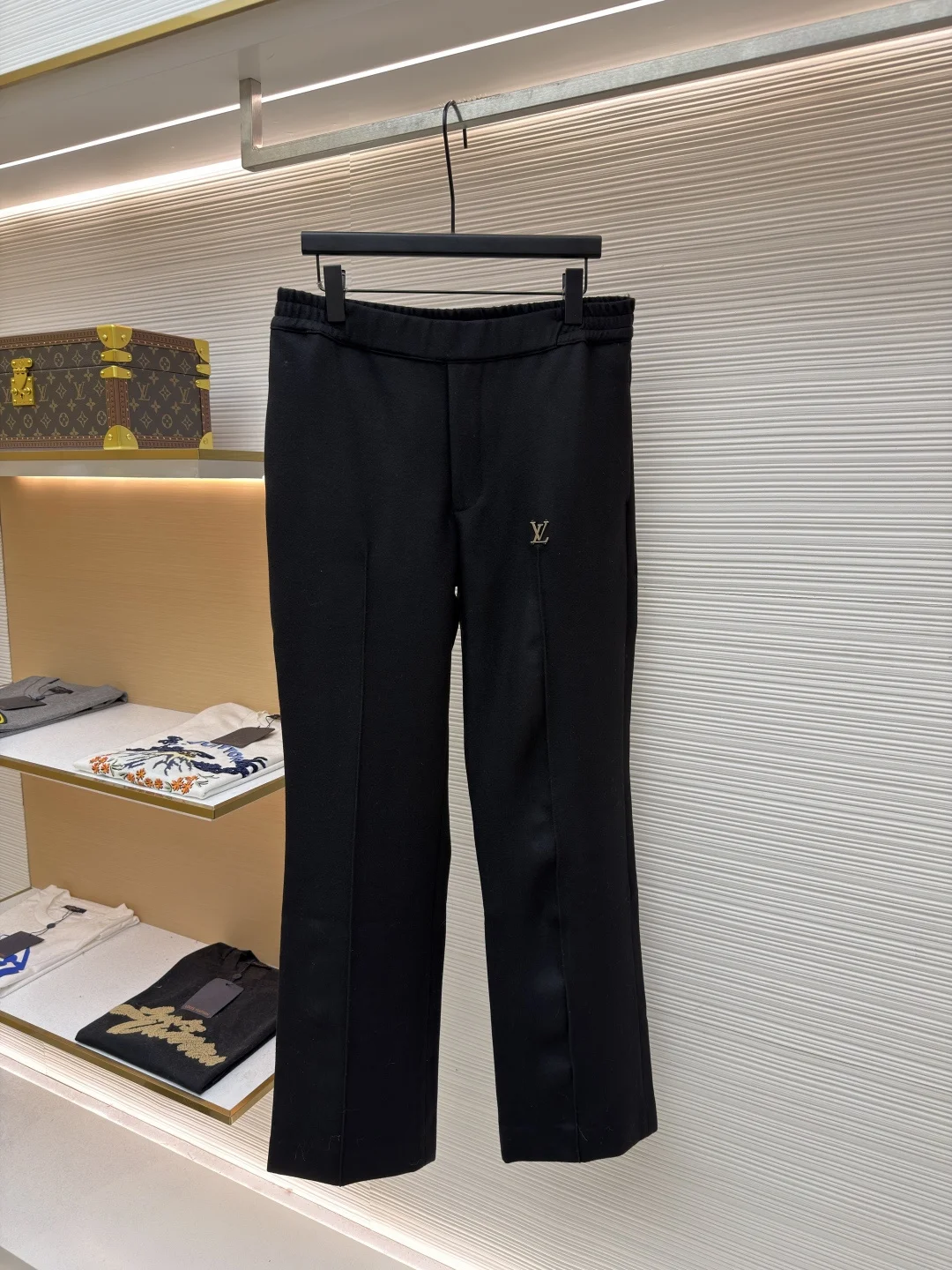 LV Trousers Wool Blend 48-54 B20202608060252
