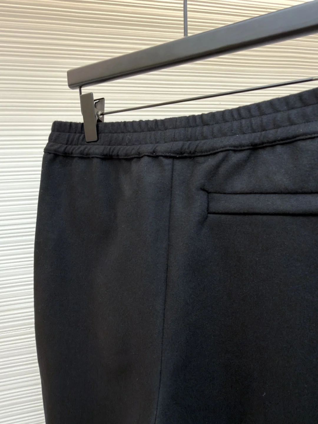 LV Trousers Wool Blend 48-54 B20202608060252 - Image 9