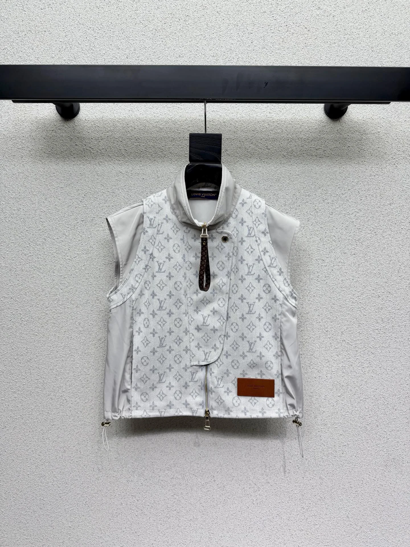 LV Vests Denim Blend S-XL B85202608040286 - Image 2