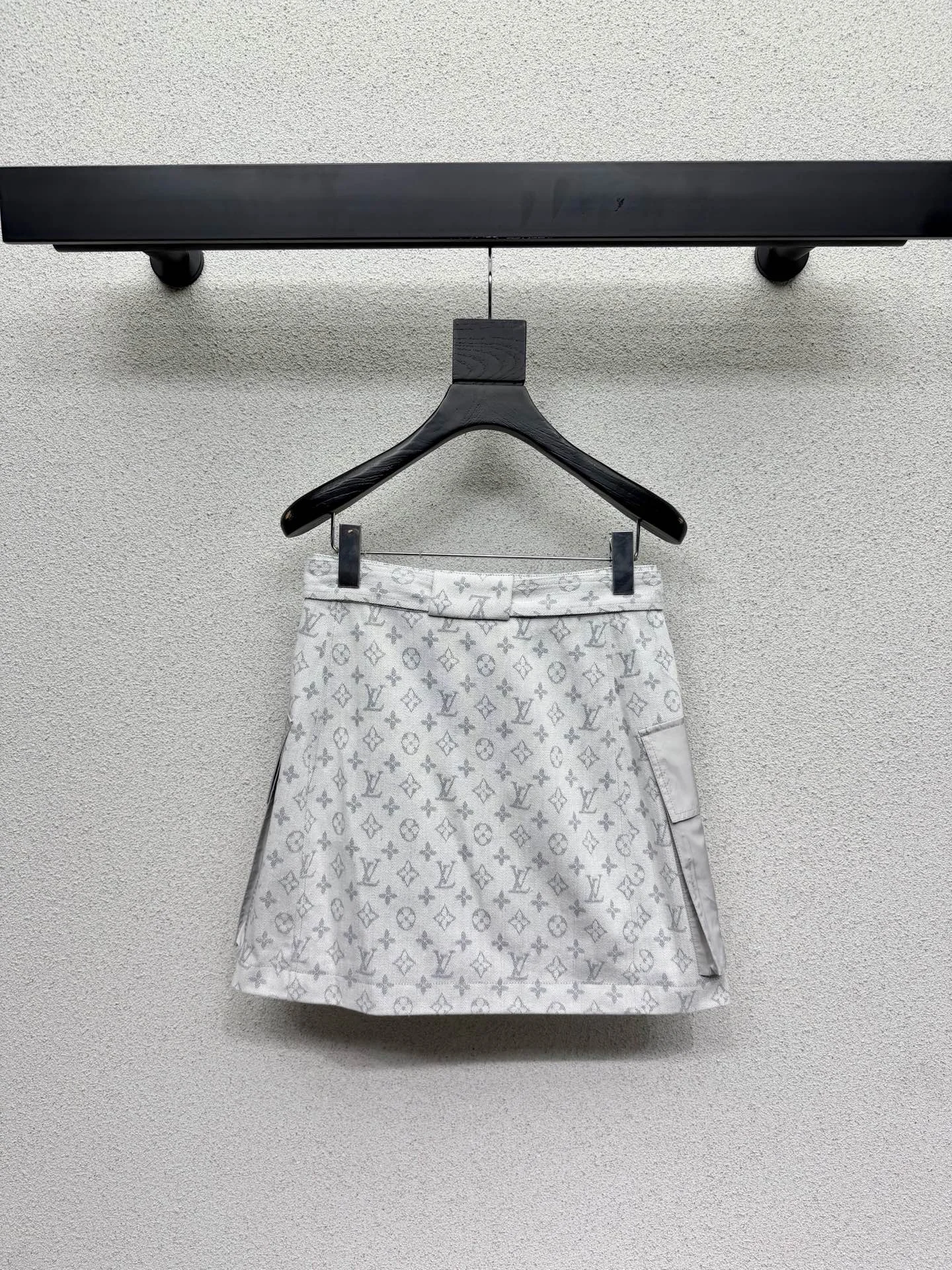 LV Vests Denim Blend S-XL B85202608040286 - Image 8