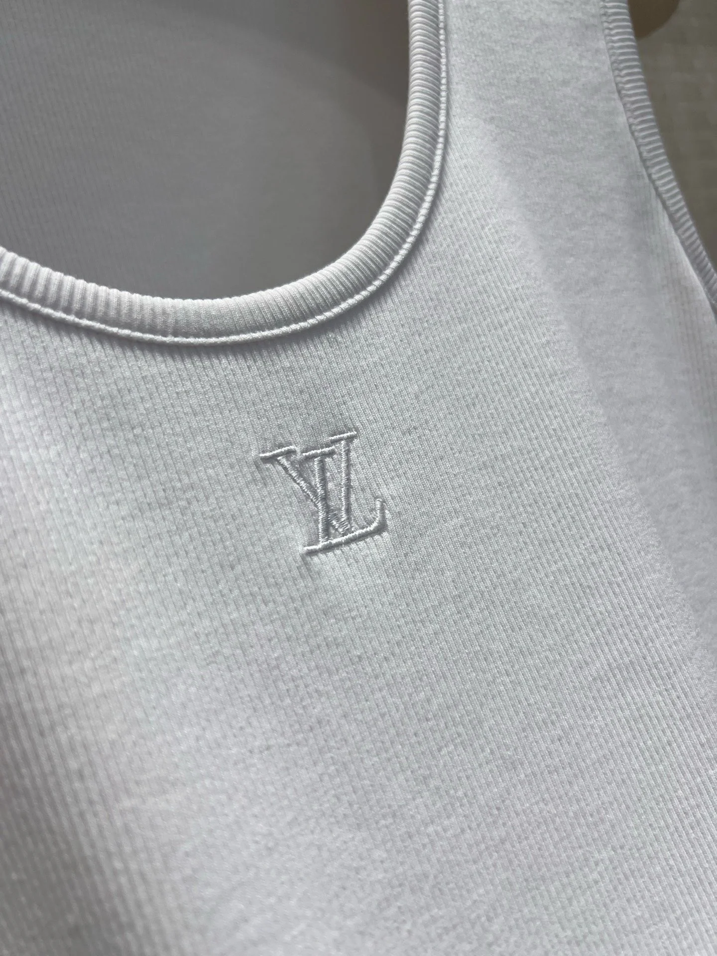 LV Vests Knit S-L A85202608042823 - Image 5
