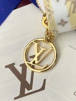 Alternative view of LV Wallet Bags Monogram Eclipse Canvas (Cream-Yellow) 19X10CM B30202608070086