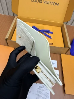 Alternative view of LV Wallet Bags Steel (White-Gold) One Size C50202608072259
