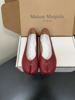 MAISON MARGIELA Flats C40202608030209