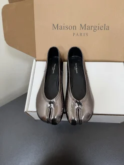 MAISON MARGIELA Flats C40202608030211