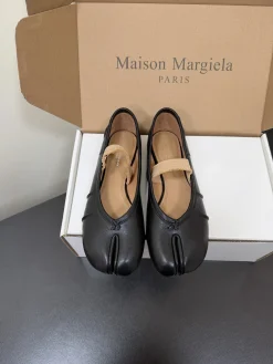 MAISON MARGIELA Flats C40202608030218
