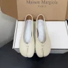 MAISON MARGIELA Flats Lambskin EU35-39 C40202608030206