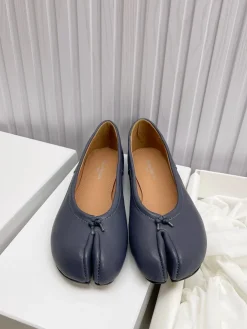 MAISON MARGIELA Flats Lambskin Leather EU35-42 B40202608031186