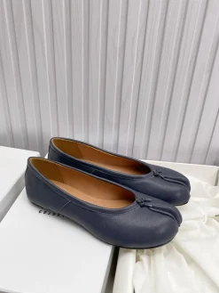 Alternative view of MAISON MARGIELA Flats Lambskin Leather EU35-42 B40202608031186