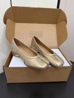 Alternative view of MAISON MARGIELA Flats Vegetable-tanned Lambskin EU35-39 C50202608030215