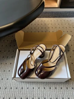 Alternative view of MAISON MARGIELA Sandals Leather EU35-40 C60202608030197