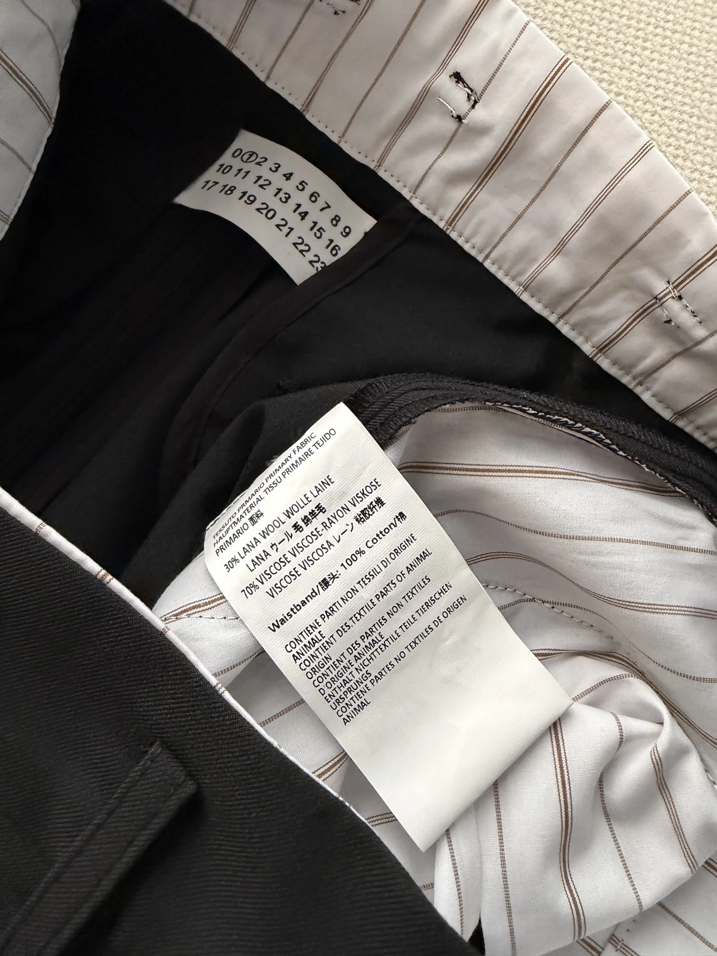 MAISON MARGIELA Shorts S M L B65202608042516 - Image 6