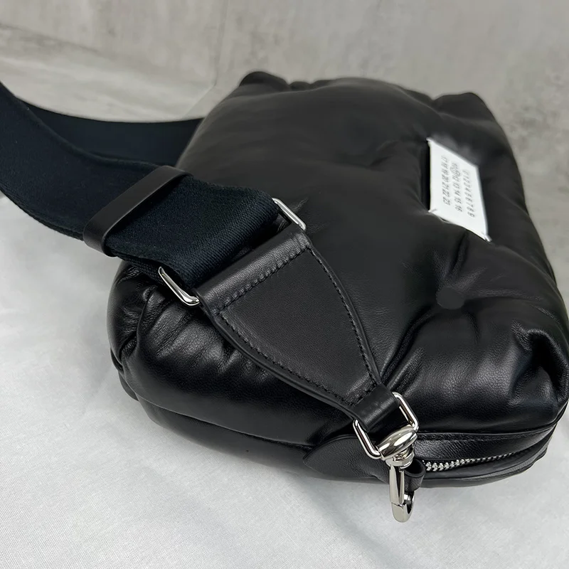 MAISON MARGIELA Shoulder Bags Lamb Leather (Black) 29X21X8CM E20202608100039 - Image 3