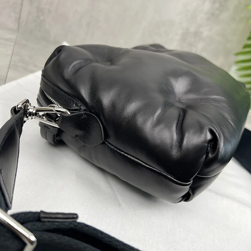 MAISON MARGIELA Shoulder Bags Lamb Leather (Black) 29X21X8CM E20202608100039 - Image 8