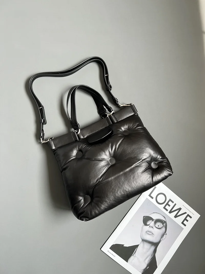 MAISON MARGIELA Shoulder Bags Lambskin Leather (Black) 28X24X11CM E85202608100015 - Image 3