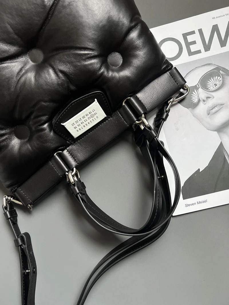 MAISON MARGIELA Shoulder Bags Lambskin Leather (Black) 28X24X11CM E85202608100015 - Image 5
