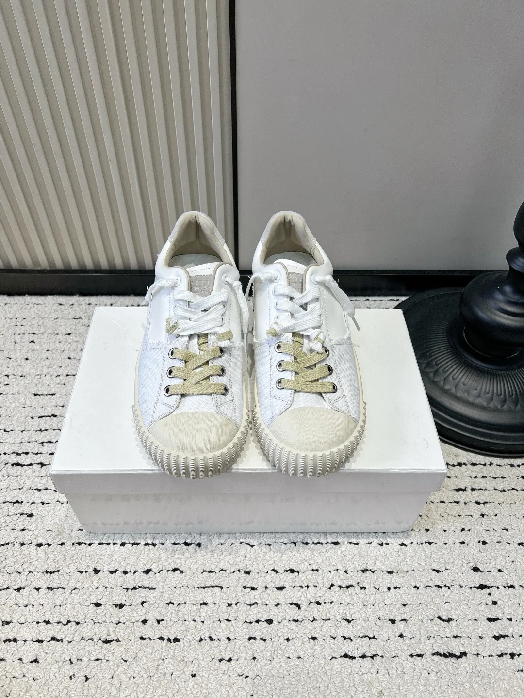 MAISON MARGIELA Sneakers Calf Leather EU35-44 C00202608030323 - Image 2