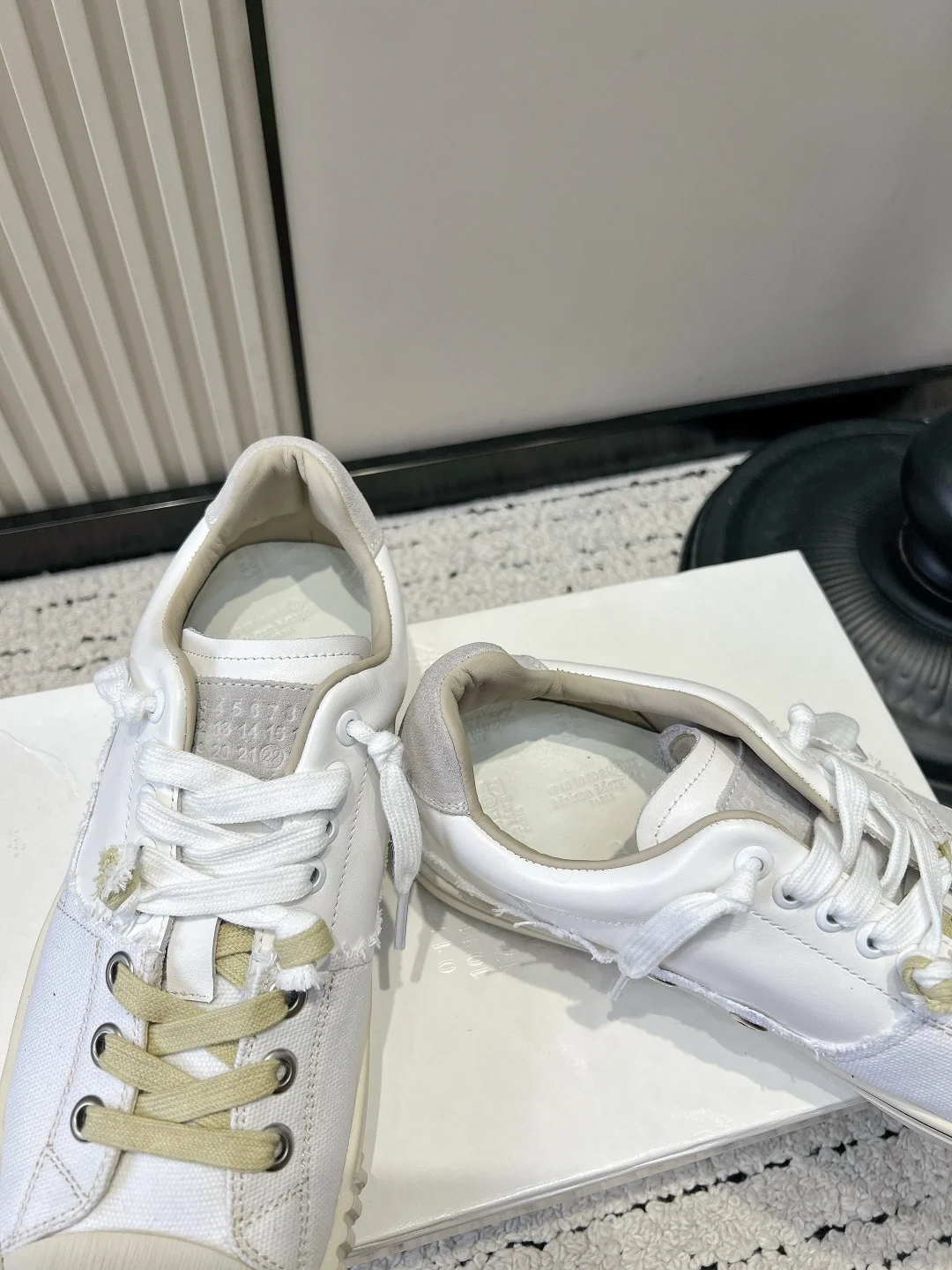 MAISON MARGIELA Sneakers Calf Leather EU35-44 C00202608030323 - Image 7